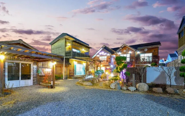 Gyeongju Dahwyang Pension