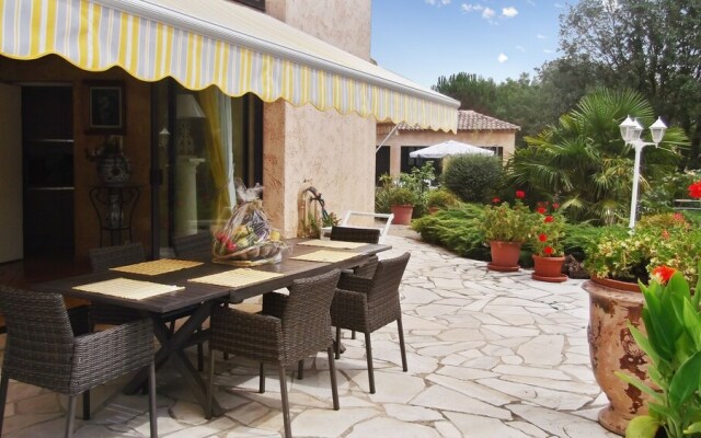 Villa With 3 Bedrooms in Saint-cézaire-sur-siagne, With Private Pool,