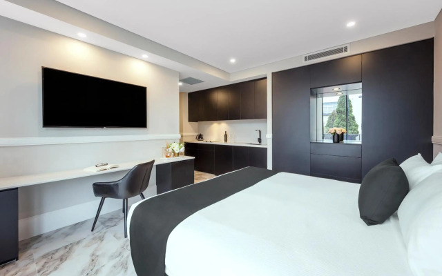 Gladius Hotel & Suites