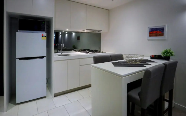 Flinders Street Apartments