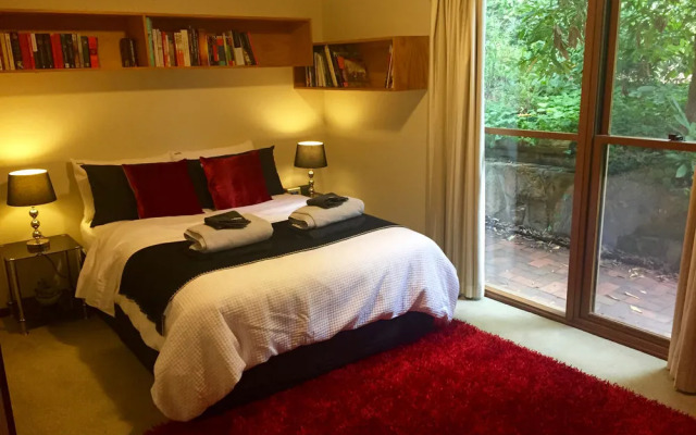 Georgie's Boutique B&B