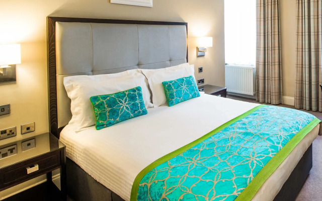 Отель Leonardo Edinburgh City