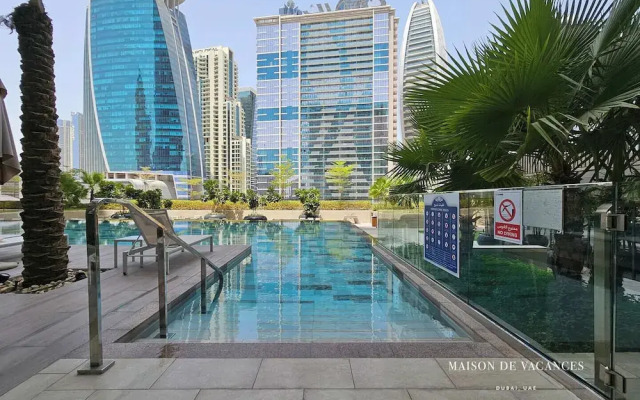 Cozy 1 Bedroom in Business Bay Dubai