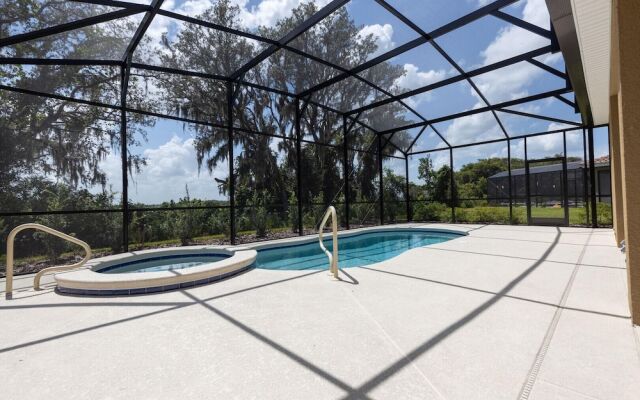 8032osc-solterra Resort