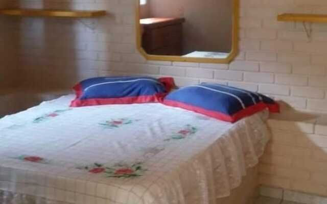 POUSADA E HOSTEL da MARLI no MUQUEM FLORIANOPOLIS