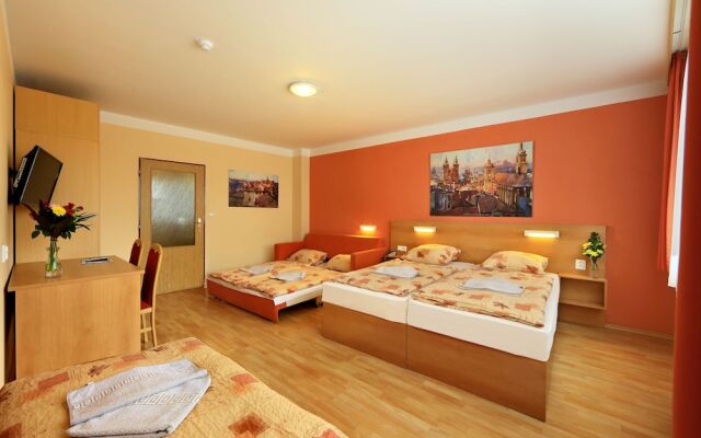 104667 -  Villa in Lloret de Mar