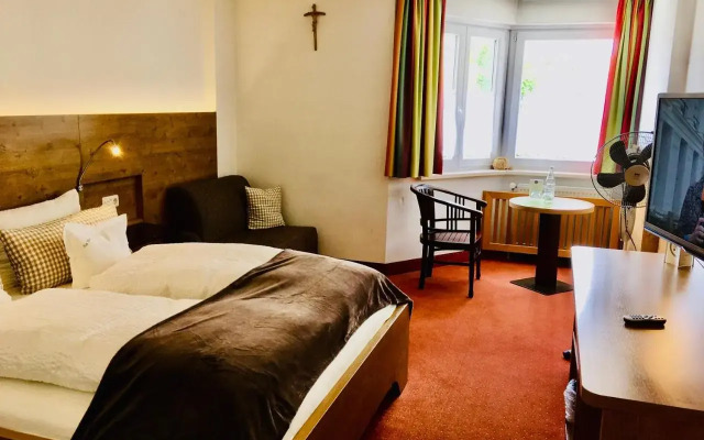 Isar Hotel