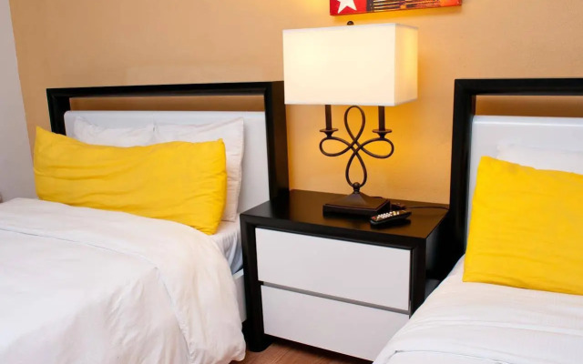 Travelodge by Wyndham Miami Biscayne Bay