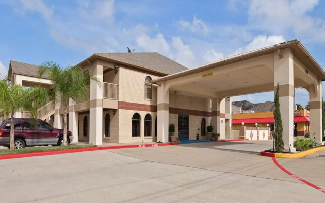 Best Western Deer Park Inn & Suites