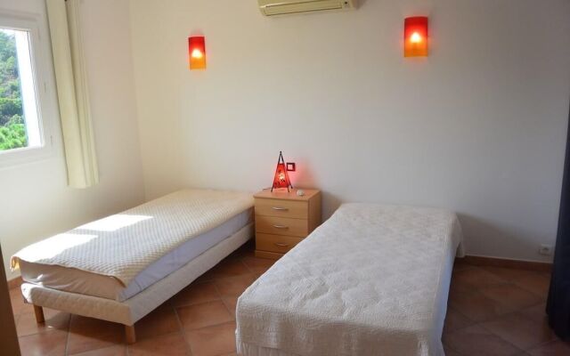 MAVIELLA - SEA VIEW Chalet 3