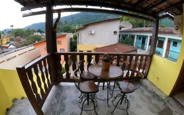 Suíte com cozinha para 4 pessoas