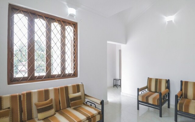 OYO 18754 Home Pool View 1BHK Varca