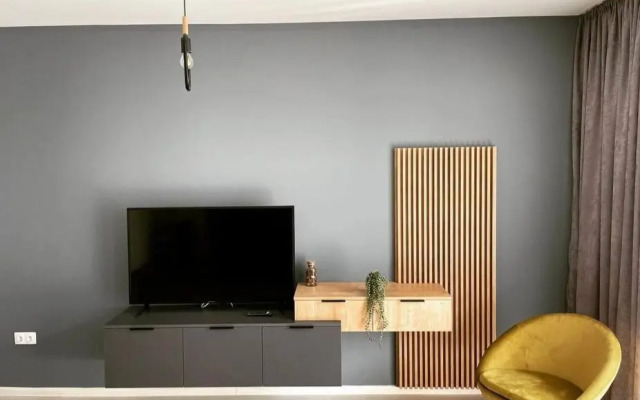 Minimalist Studio Apartment Brașov