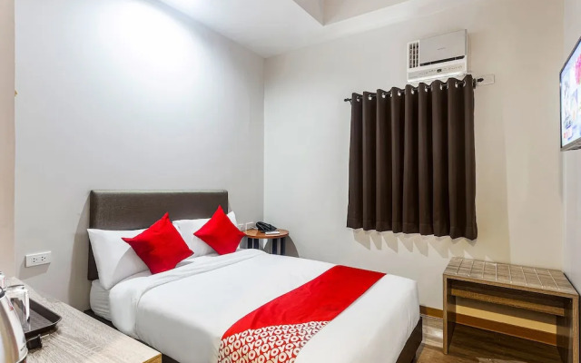 Oyo 241 Airo Hotel