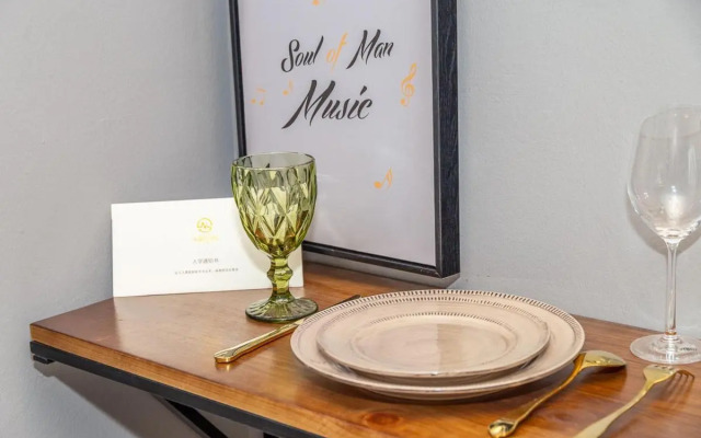 Zhuhai Xiangzhou·Huafa Shangdu· Locals Apartment 00163680