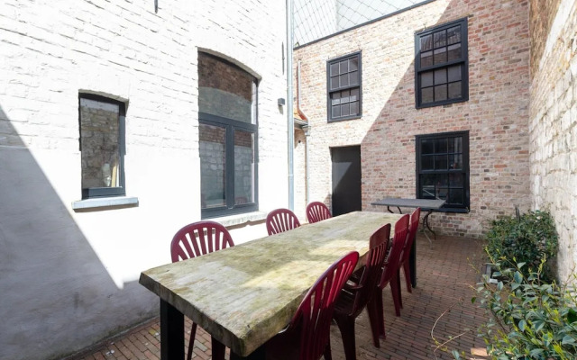 Modern Home by the Sea