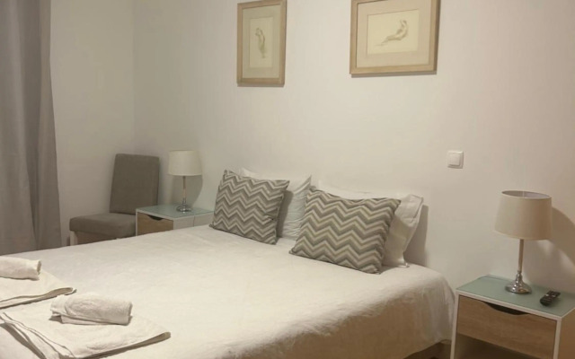 Lagos Royal Rooms and Suites