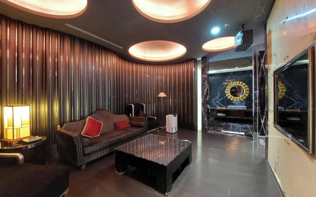 Elysees Motel