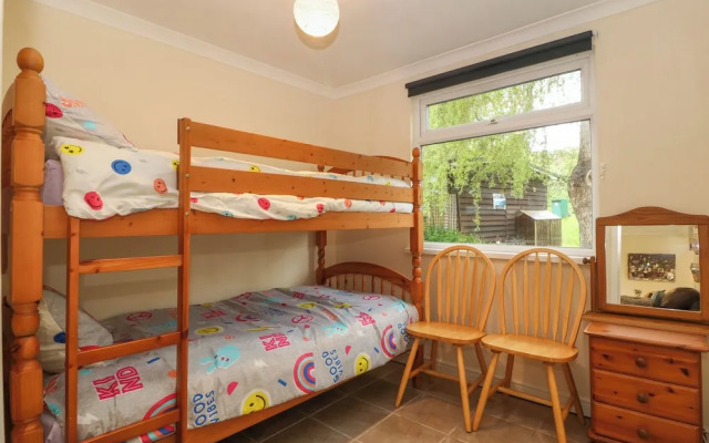 245 Riverside Lodge
