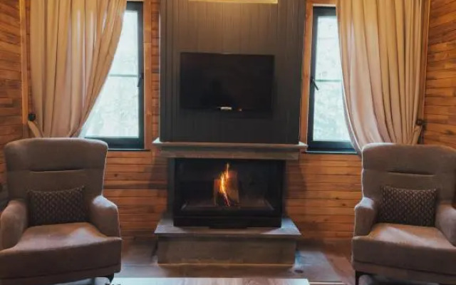 Baskonus Yaylasi Orman Evleri