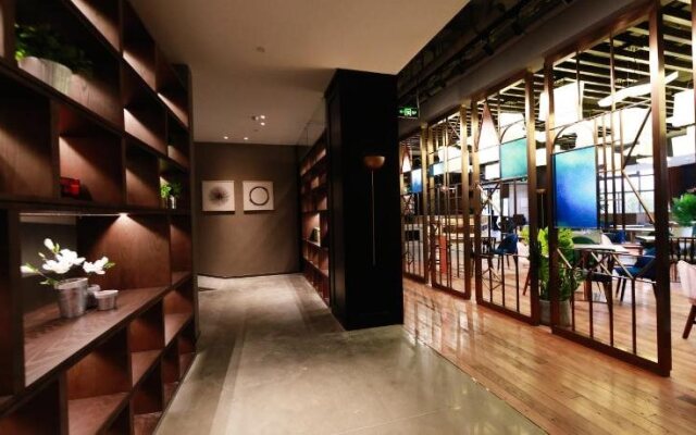 Shanghai Uin Hotel
