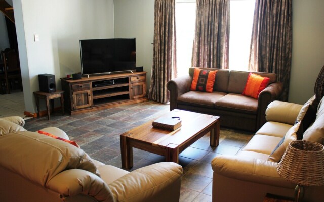 6 Breezer Self catering