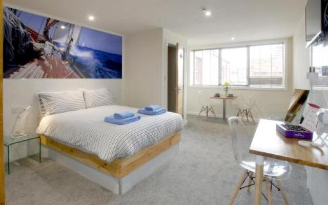 Silver Street Suites