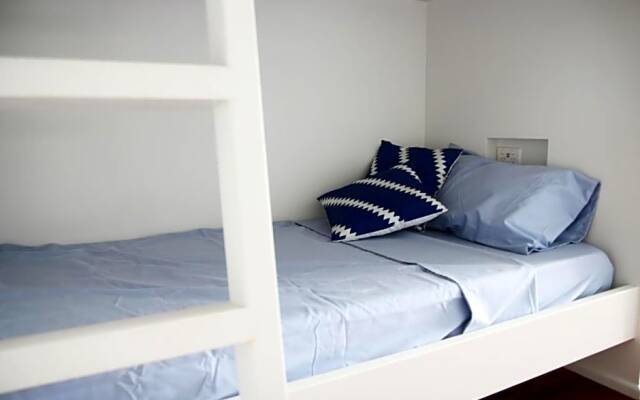 Yeppoon Beachhouse - Hostel