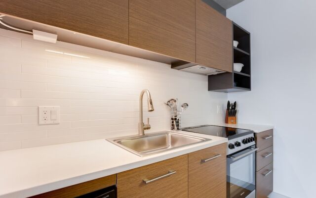 Global Luxury Suites at Seaport