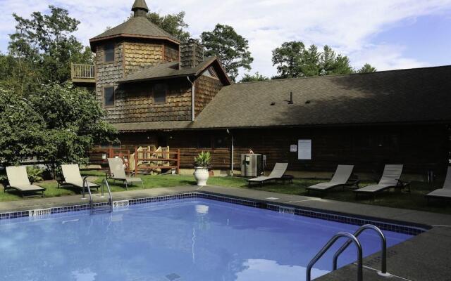 Emerson Resort & Spa