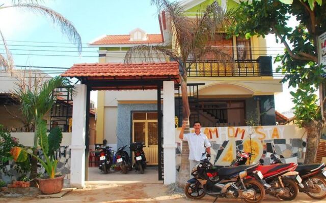 The Lam Homestay