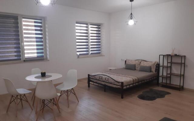 Studio Maurer Residence