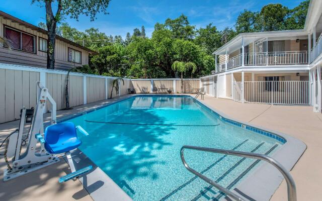 Rodeway Inn Redding