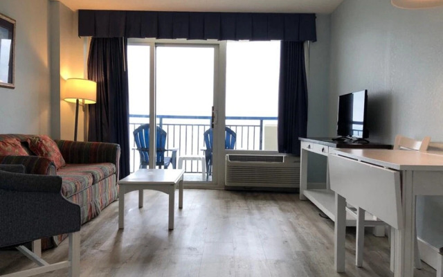 Oceanfront Boardwalk Condo w Private Balcony & Close to the Beach