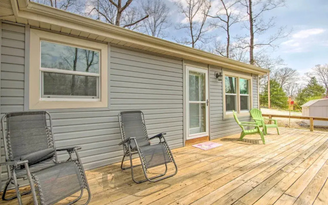Dock & Furnished Deck: Lakefront Gravois Mills Gem