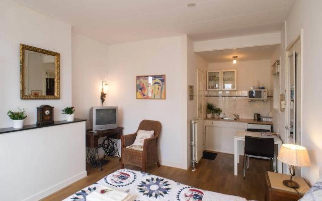 Oud-West apartments - Da Costa area