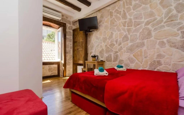 Eddie´s Sea View Rooms