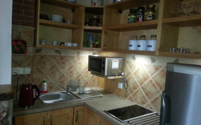 U Hani w pobli?u Gor?cy Potok i Termy