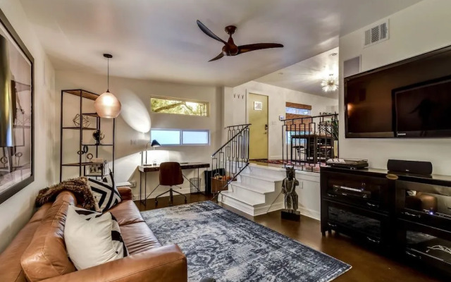 The Eastside Lodge Austin