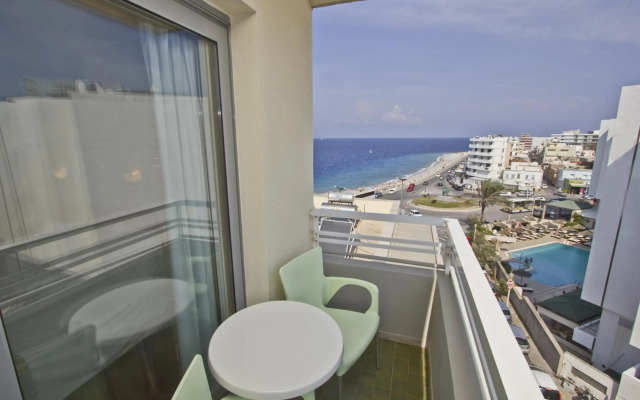 Nafsika Hotel