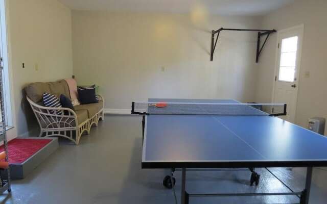 80 Barn Hill Road - Three Bedroom House