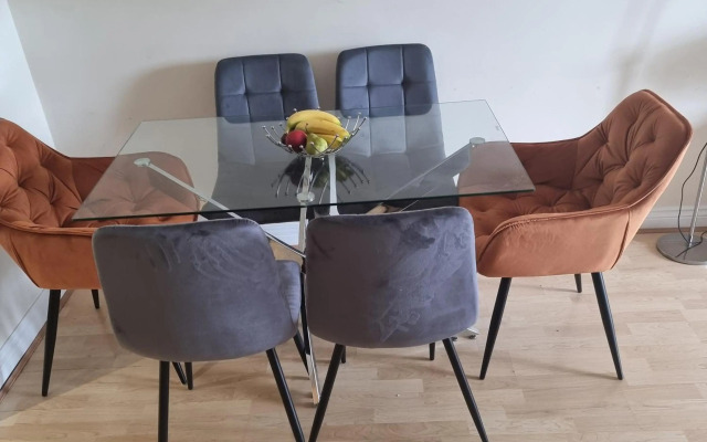 Hunters Wharf River View by Select SA