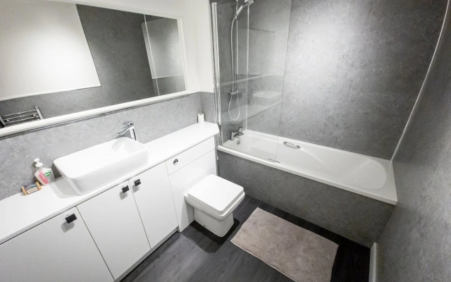 Tranquil 2Bed/2Bath Duplex Falkirk
