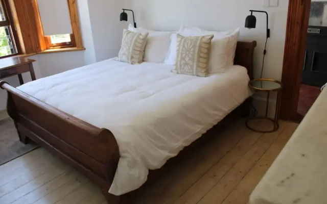 FIR Villa 3 Bedroom House Greenpoint