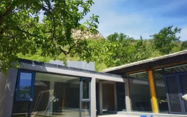 Youlanshan - Song - Homestay