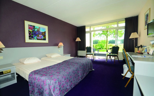 Fletcher Hotel - Restaurant De Zeegser Duinen