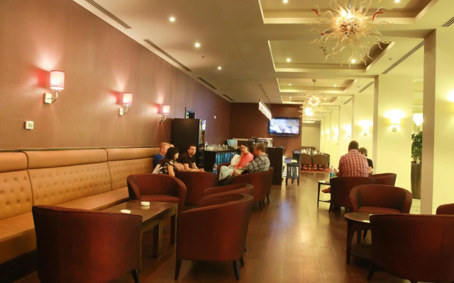 Grand Palace Hotel