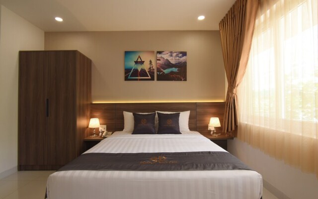 Hera Hotel