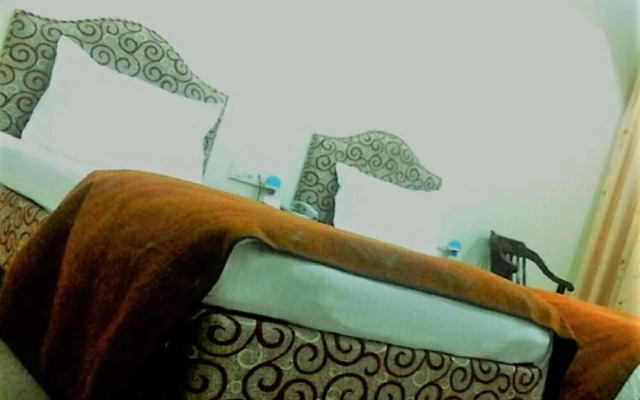 Hotel Premashram Bodhgaya