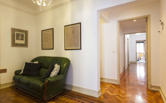 City Deluxe Ii Apartment Rentexperience